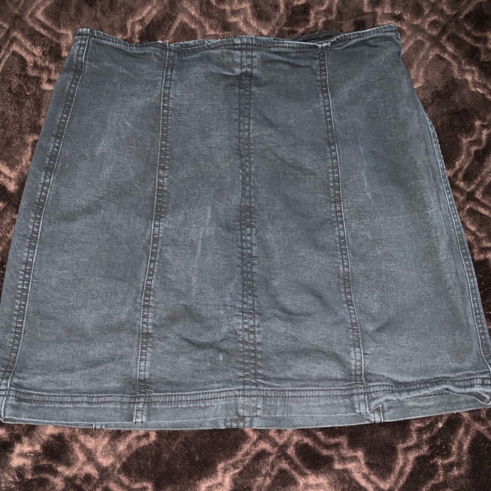 Kendall & Kylie high waisted mini skirt